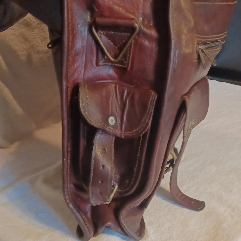 Vintage Brown Leather Messenger Bag Brief Case CUERO